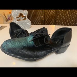 Vintage Oxford shoes